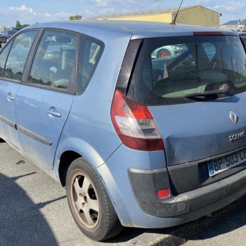 Pare choc arriere RENAULT SCENIC 2 Photo n°11