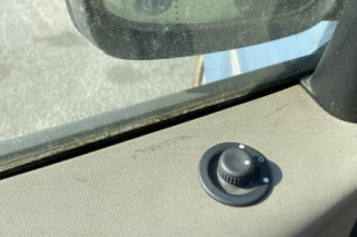 Pare choc arriere RENAULT SCENIC 2