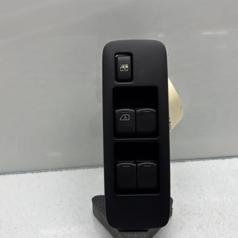 Interrupteur de leve vitre avant gauche NISSAN QASHQAI 1 Photo n°1