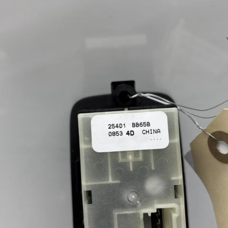 Interrupteur de leve vitre avant gauche NISSAN QASHQAI 1 Photo n°5