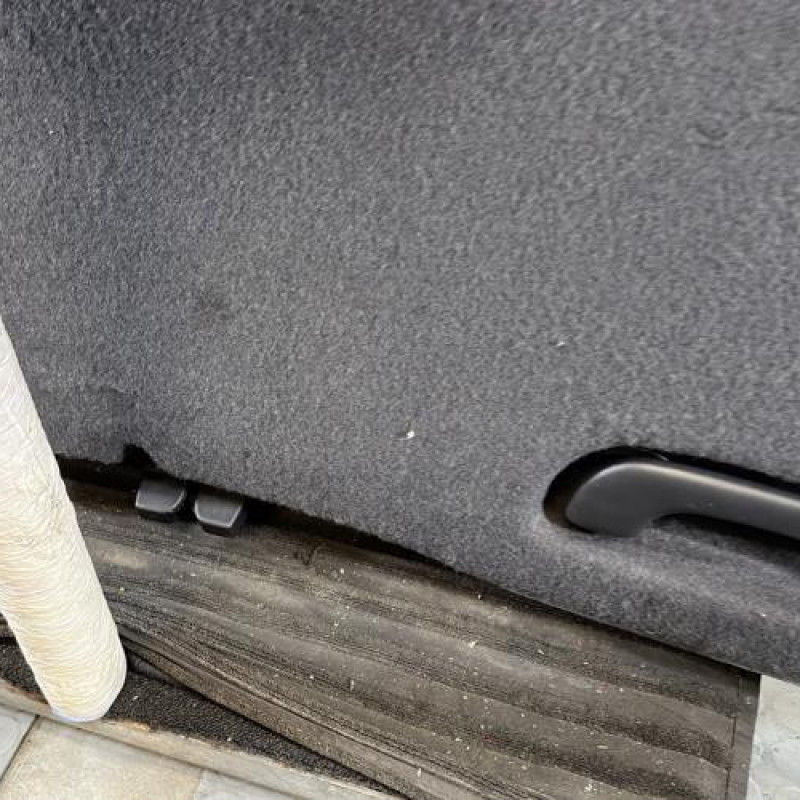 Malle/Hayon arriere RENAULT ESPACE 4 Photo n°10