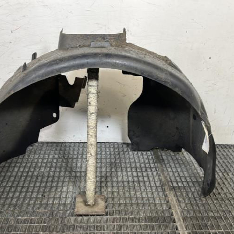 Pare boue avant droit CITROEN C4 2 Photo n°1