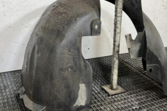 Pare boue avant droit CITROEN C4 2