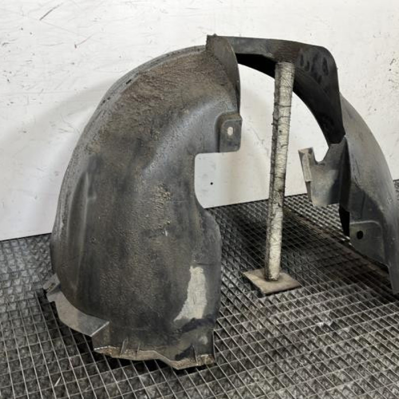 Pare boue avant droit CITROEN C4 2 Photo n°3