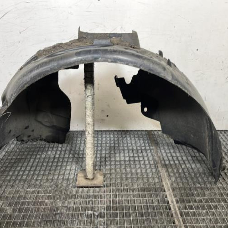 Pare boue avant gauche CITROEN C4 2 Photo n°1