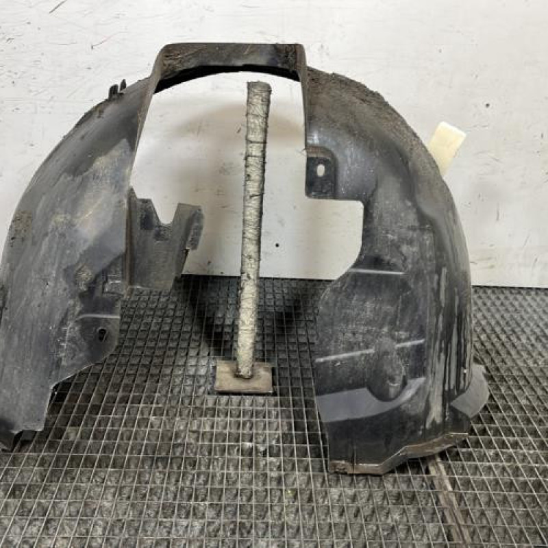 Pare boue avant gauche CITROEN C4 2 Photo n°2