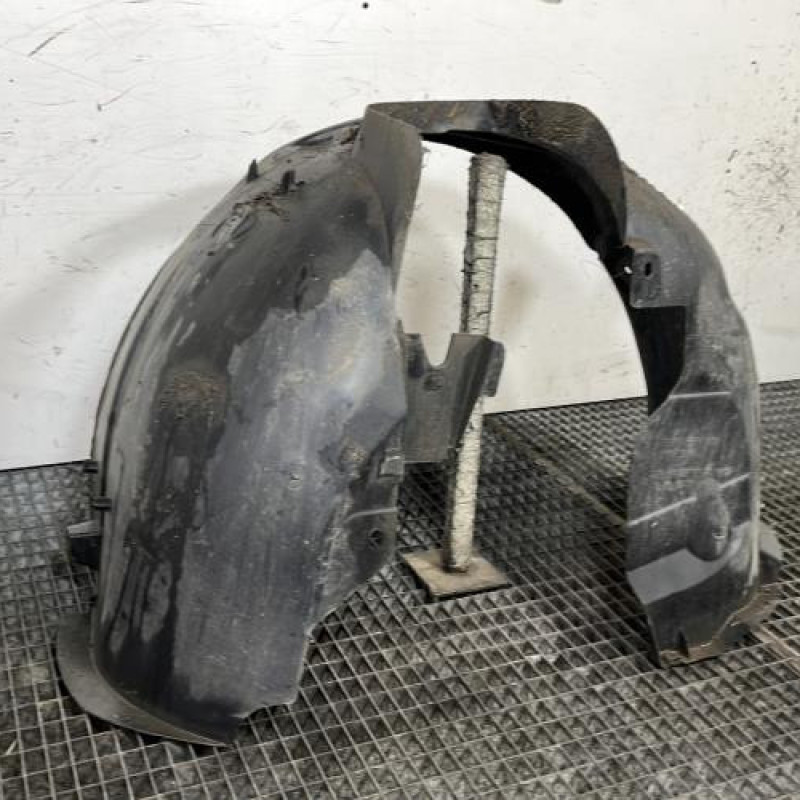 Pare boue avant gauche CITROEN C4 2 Photo n°3