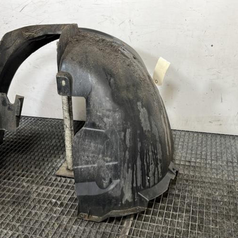 Pare boue avant gauche CITROEN C4 2 Photo n°4