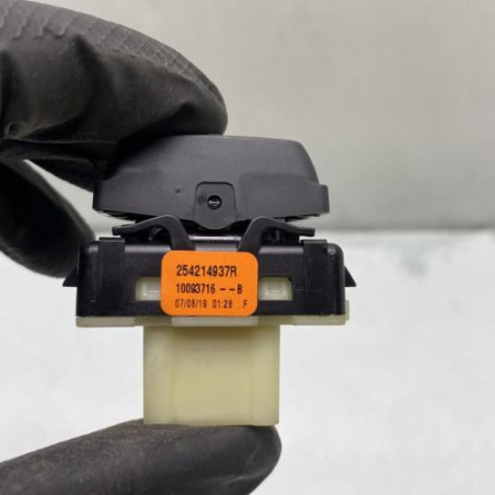 Interrupteur de leve vitre avant gauche DACIA SANDERO 2