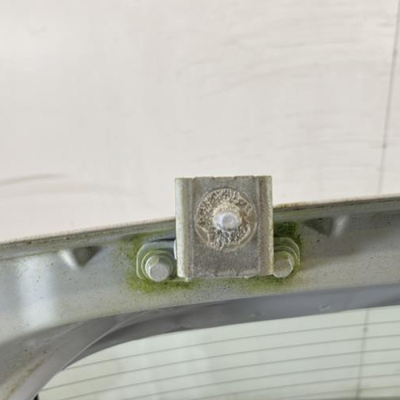 Malle/Hayon arriere DACIA SANDERO 2 Photo n°6