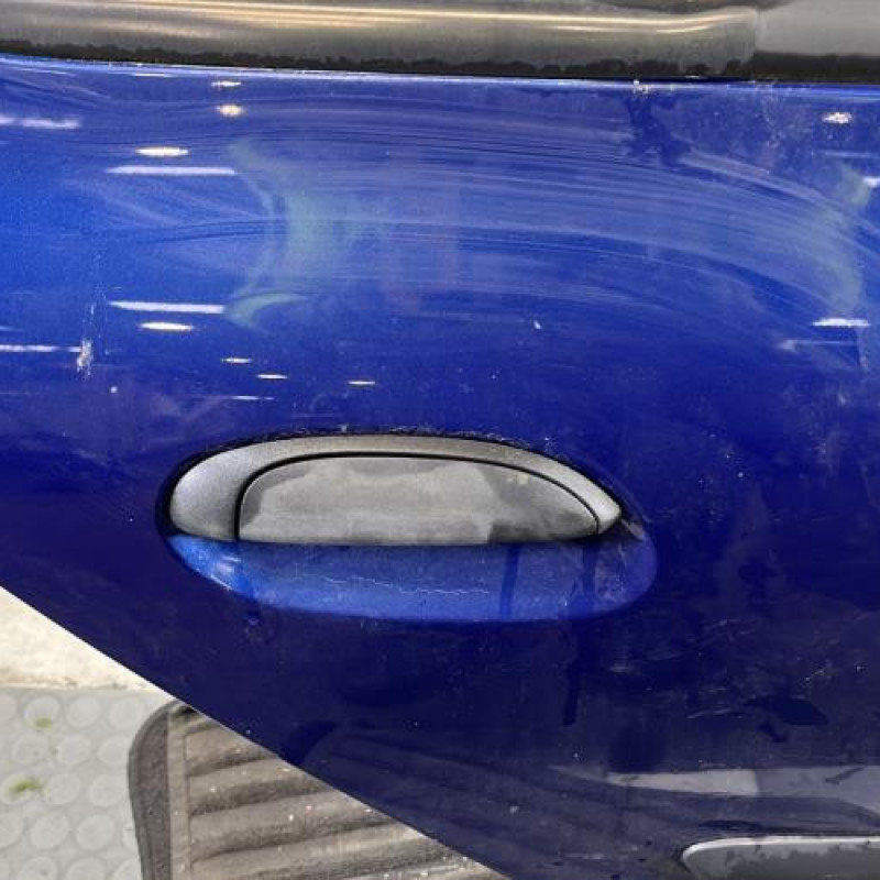 Porte arriere droit RENAULT CLIO 2 Photo n°2