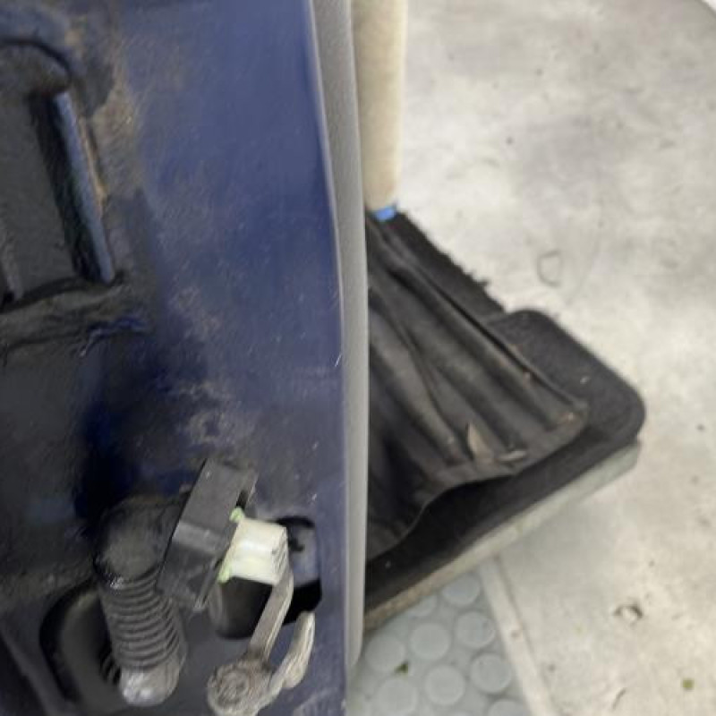 Porte arriere droit RENAULT CLIO 2 Photo n°3