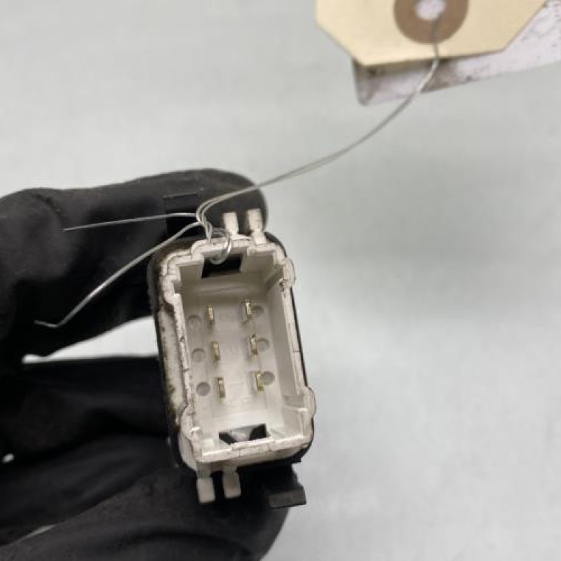 Interrupteur de leve vitre avant droit RENAULT CLIO 2 Photo n°3