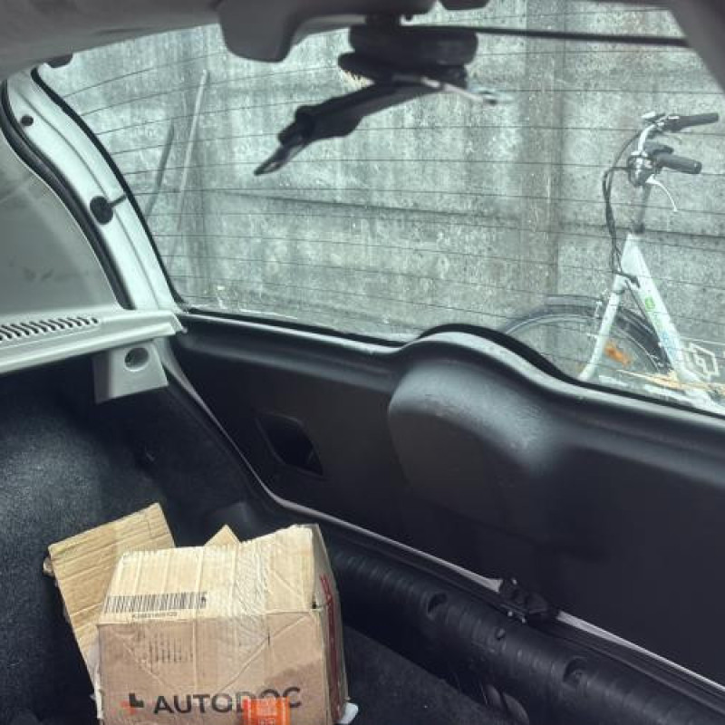 Interrupteur de leve vitre avant droit RENAULT CLIO 2 Photo n°18