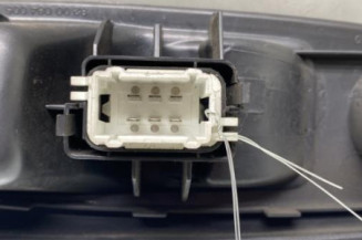 Interrupteur de leve vitre avant droit RENAULT CLIO 2 CAMPUS