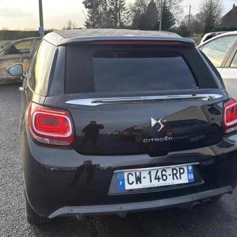 Malle/Hayon arriere CITROEN DS3 Photo n°11