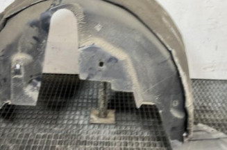 Pare boue arriere droit PEUGEOT 208 2 Photo n°1