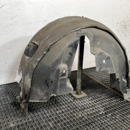 Pare boue arriere droit PEUGEOT 208 2