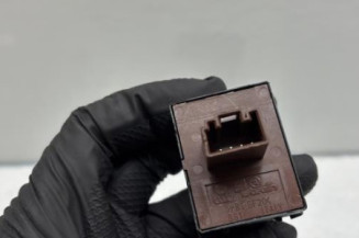 Interrupteur de leve vitre avant gauche SKODA OCTAVIA 2