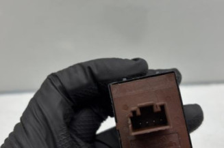 Interrupteur de leve vitre avant gauche SKODA OCTAVIA 2