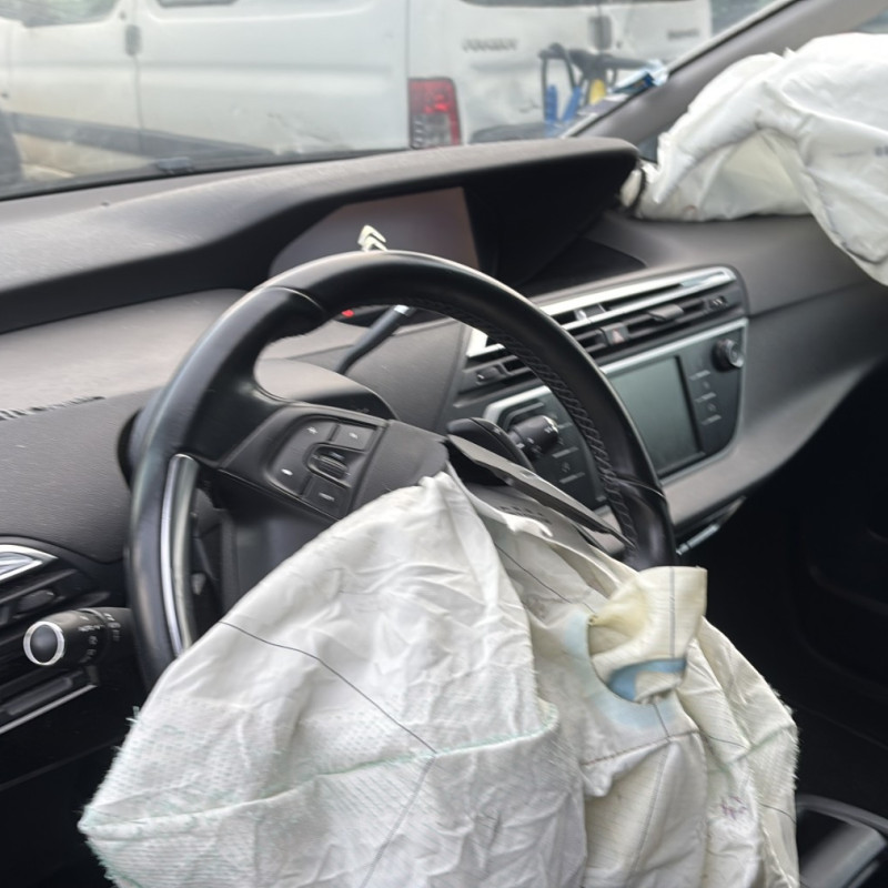 CITROEN C4 GRAND PICASSO 2 PHASE 2 1.6 THP - 16V TURBO Photo n°14