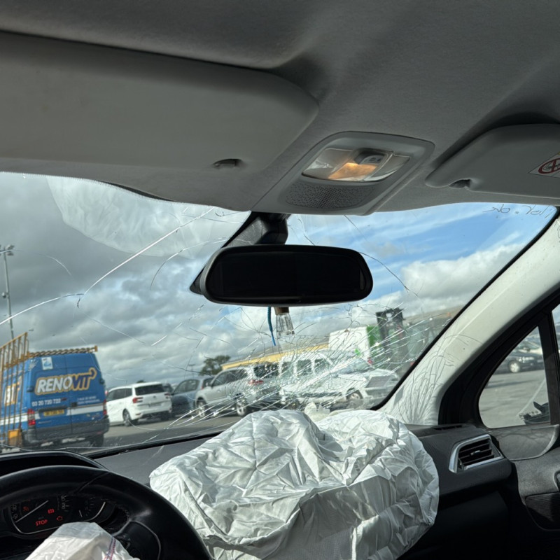 PEUGEOT 208 1 PHASE 2 1.2 VTI - 12V Photo n°13