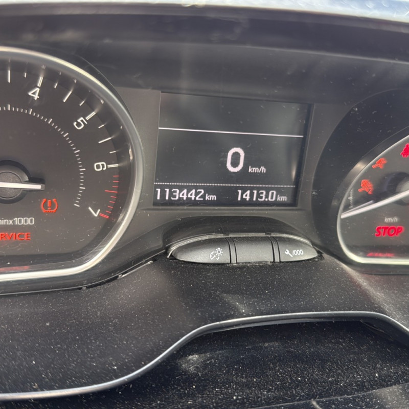 PEUGEOT 208 1 PHASE 2 1.2 VTI - 12V Photo n°16