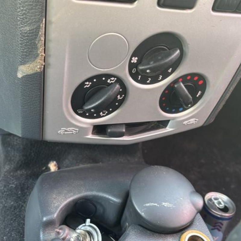 Reservoir essence DACIA LOGAN 1 Photo n°18