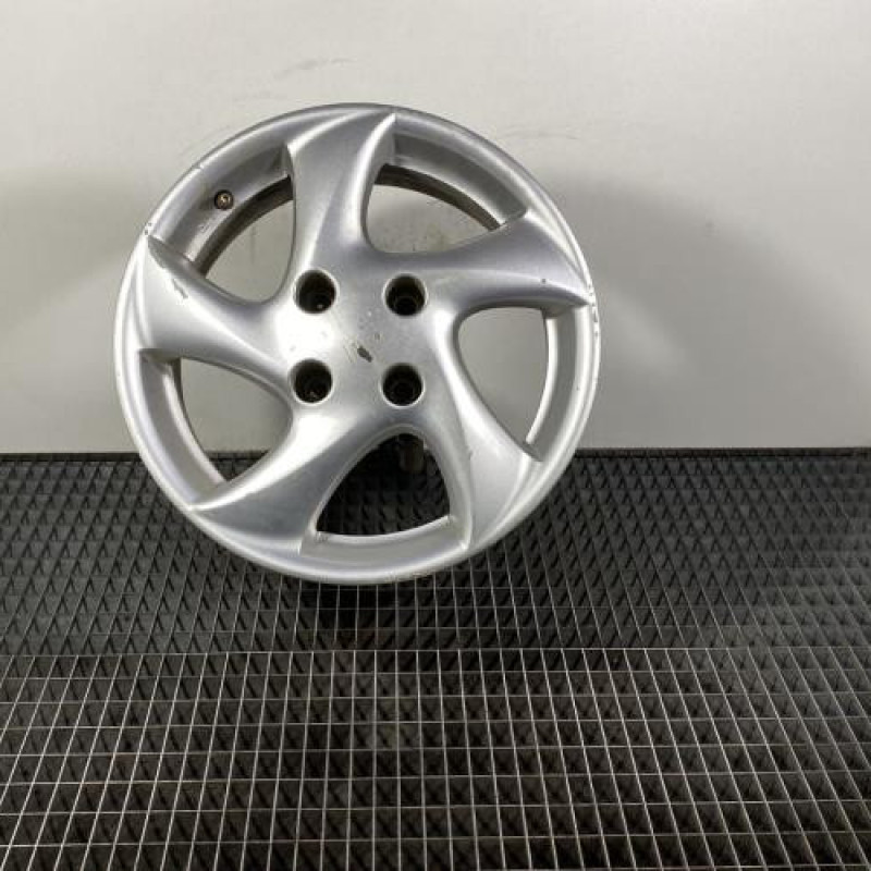 Jante PEUGEOT 206 Photo n°1