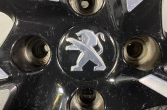 Jante PEUGEOT 208 2