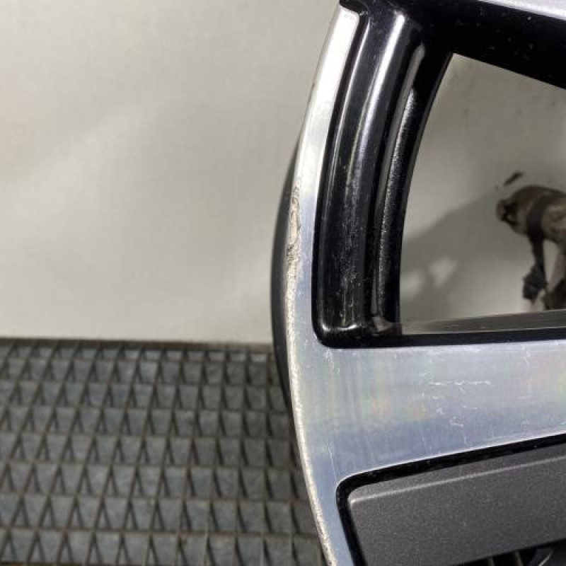 Jante PEUGEOT 208 2 Photo n°5