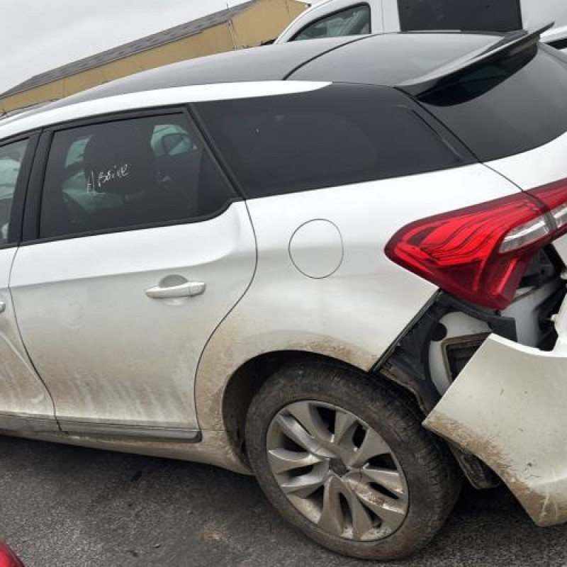 Poignee porte avant droit DS DS5 Photo n°11