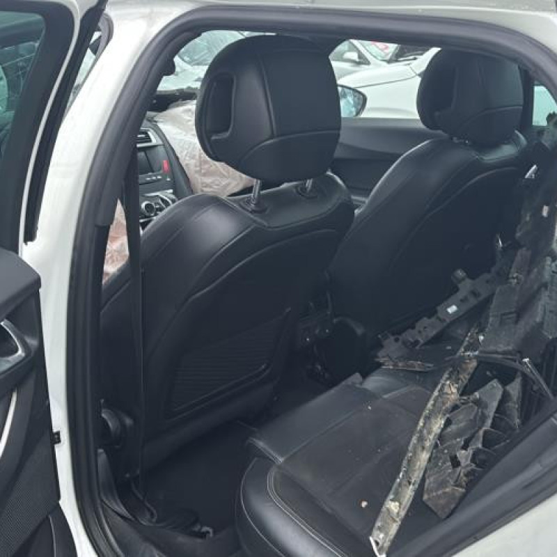 Poignee interieur arriere droit DS DS5 Photo n°15