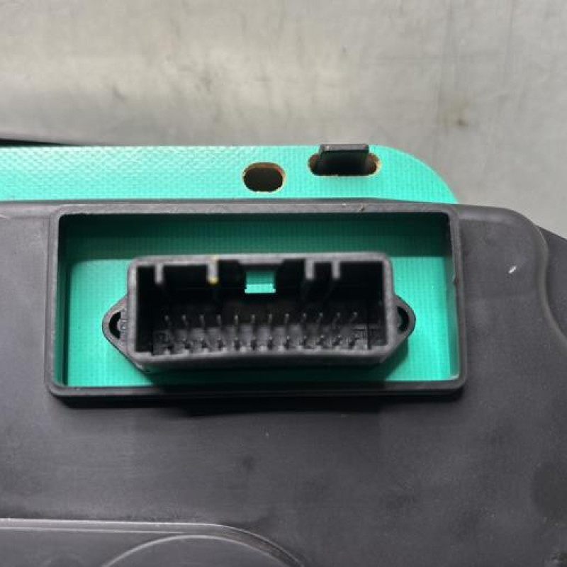 Compteur DACIA LOGAN 1 Photo n°7