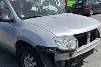 Poignee interieur avant gauche DACIA DUSTER 1