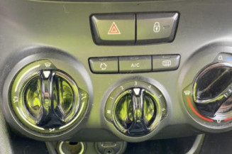 Moteur PEUGEOT 208 1