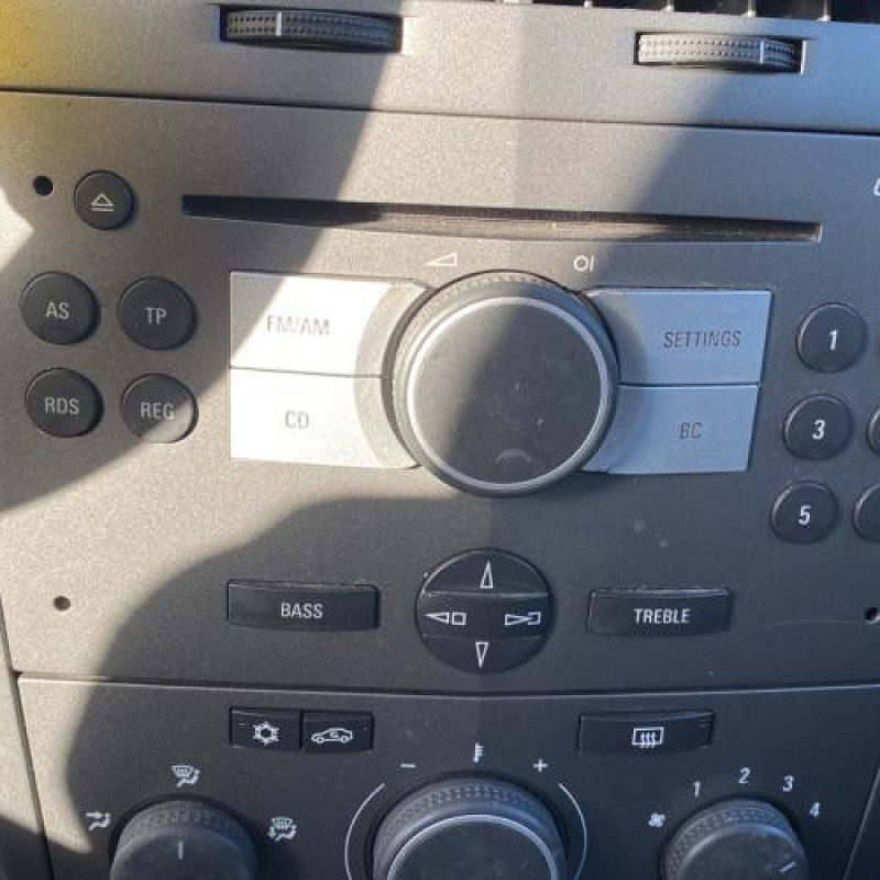 Moteur OPEL ASTRA H Photo n°9