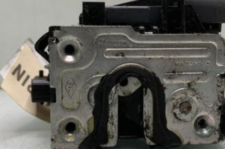 Serrure avant gauche DACIA DUSTER 1