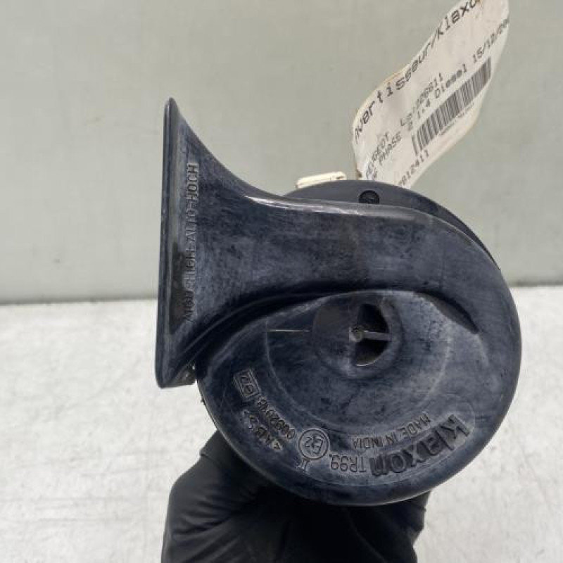 Avertisseur/Klaxon PEUGEOT 206 Photo n°1