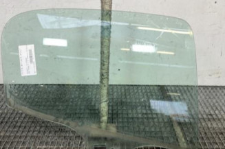 Vitre arriere droit PEUGEOT 206 Photo n°1