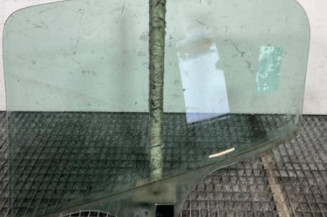 Vitre arriere droit PEUGEOT 206