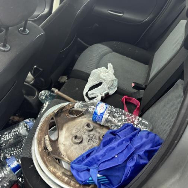 Vitre arriere droit PEUGEOT 206 Photo n°15