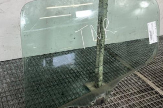 Vitre arriere gauche PEUGEOT 206