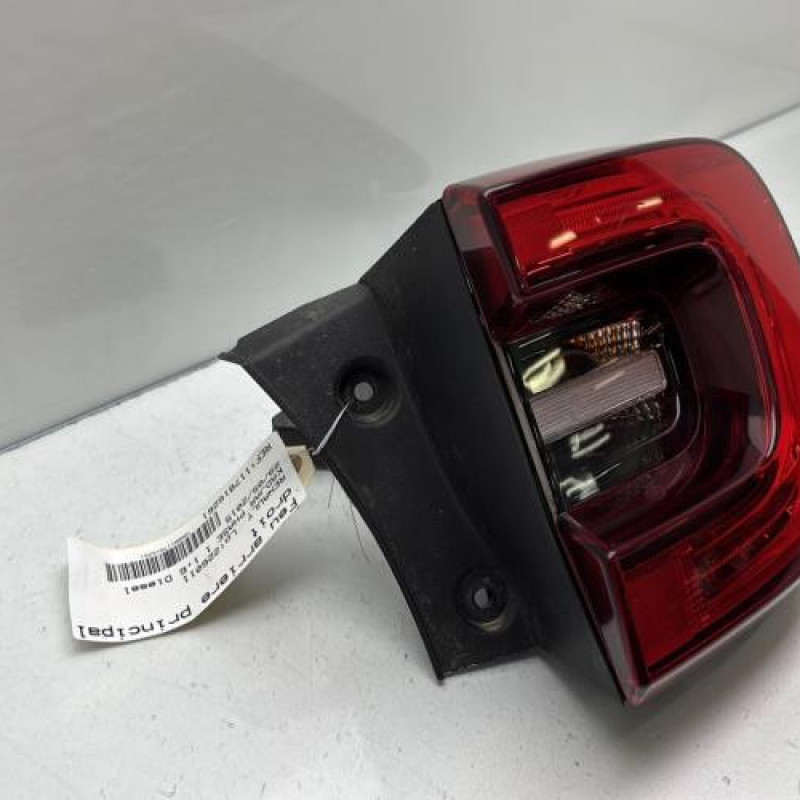 Feu arriere principal droit (feux) RENAULT KADJAR Photo n°3