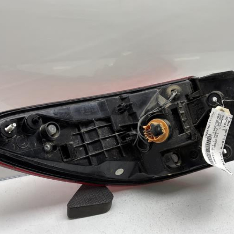 Feu arriere principal droit (feux) RENAULT KADJAR Photo n°6