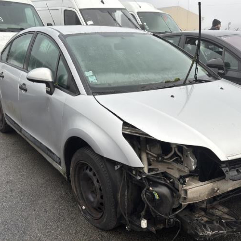 Attache ceinture avant droit CITROEN C4 1 Photo n°8