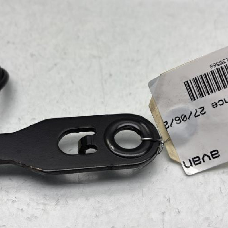 Attache ceinture avant gauche CITROEN C4 1 Photo n°2