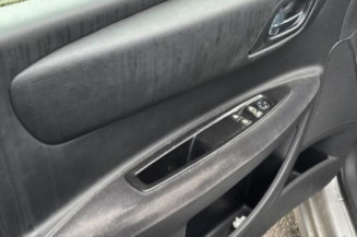 Attache ceinture avant gauche CITROEN C4 1