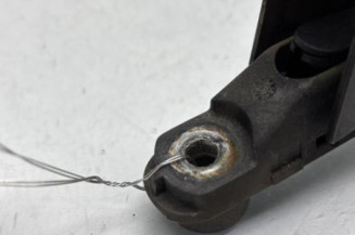 Bras essuie glace arriere PEUGEOT 2008 1