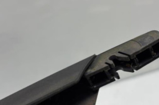 Bras essuie glace arriere PEUGEOT 2008 1